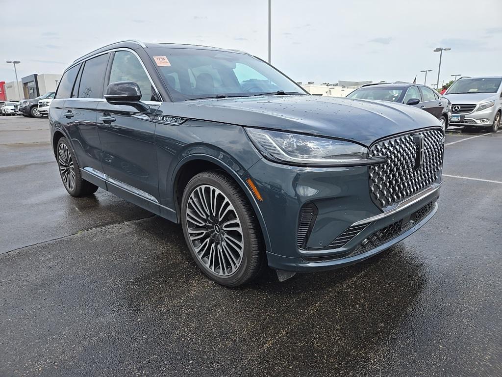 used 2025 Lincoln Aviator car, priced at $76,851