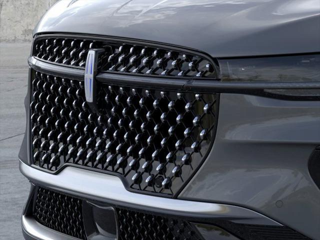 new 2025 Lincoln Nautilus car, priced at $62,057