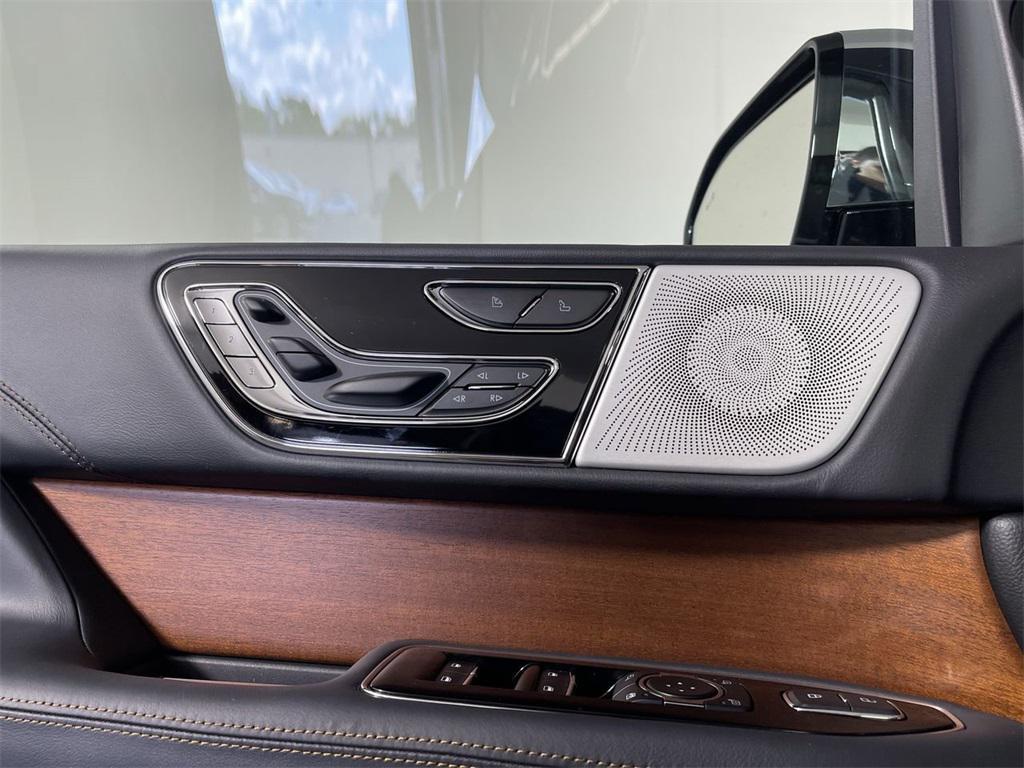 used 2024 Lincoln Navigator car, priced at $89,991