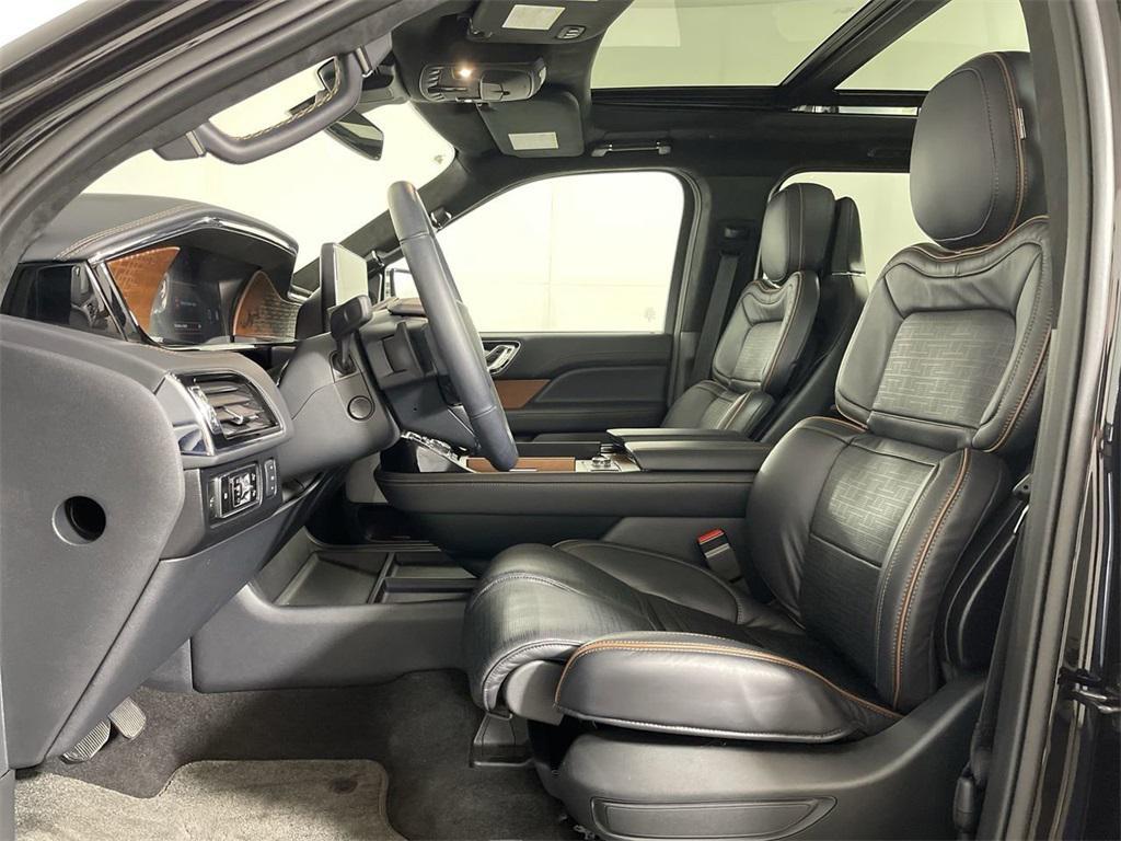 used 2024 Lincoln Navigator car, priced at $89,991