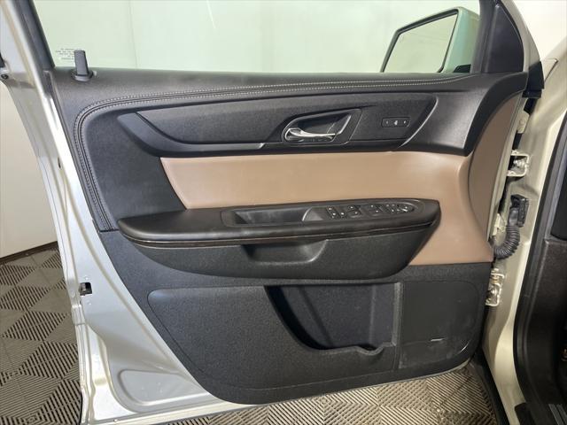 used 2015 GMC Acadia car, priced at $9,999