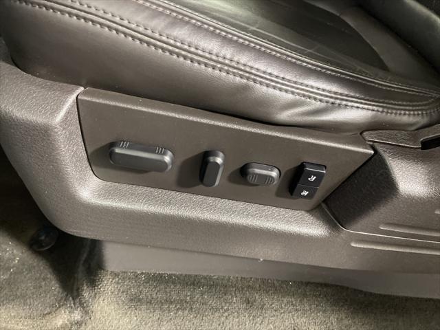 used 2013 Ford F-150 car, priced at $9,555
