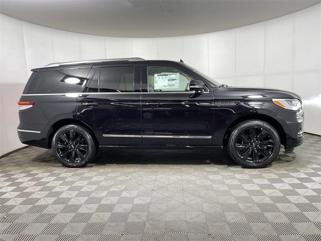 new 2024 Lincoln Navigator car, priced at $98,519