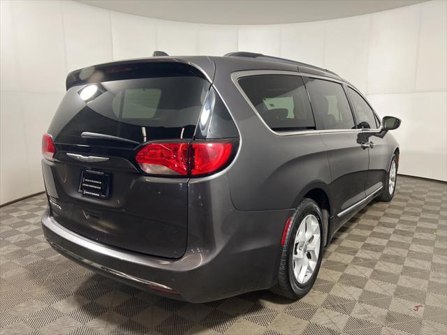 used 2017 Chrysler Pacifica car, priced at $7,999