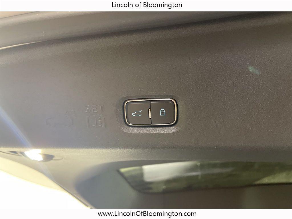 used 2025 Lincoln Navigator car, priced at $122,551