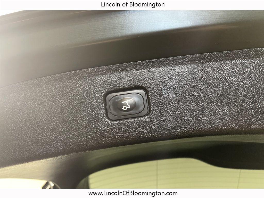 used 2024 Ford Edge car, priced at $36,991
