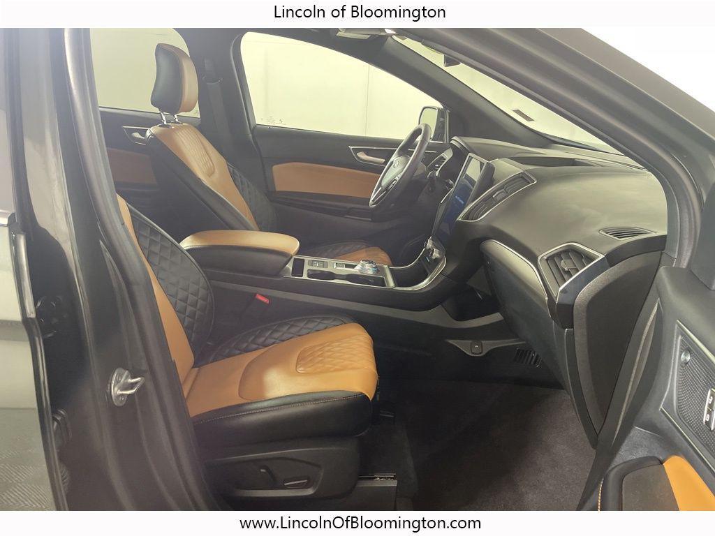 used 2024 Ford Edge car, priced at $36,991
