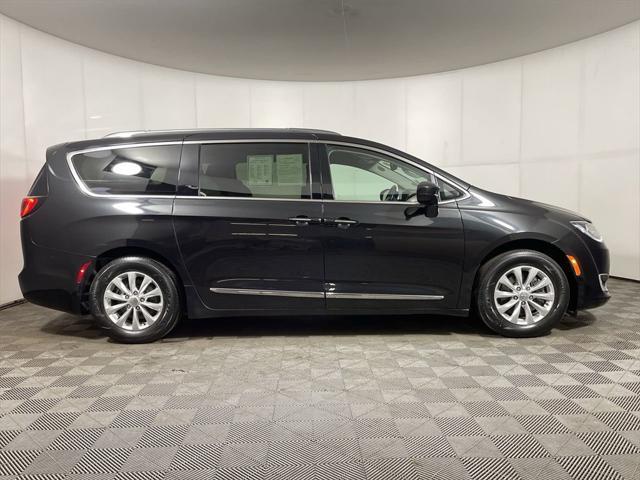 used 2018 Chrysler Pacifica car, priced at $17,700