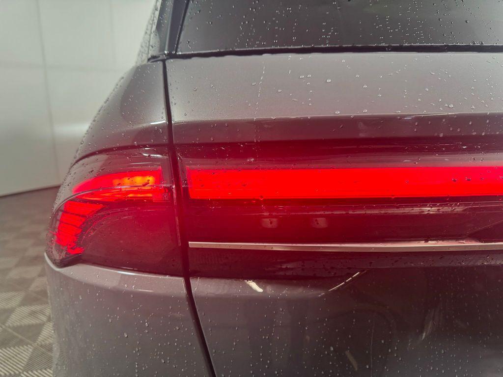 new 2024 Lincoln Nautilus car, priced at $67,991