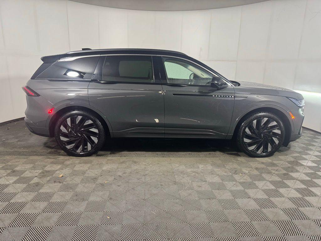 new 2024 Lincoln Nautilus car, priced at $67,991