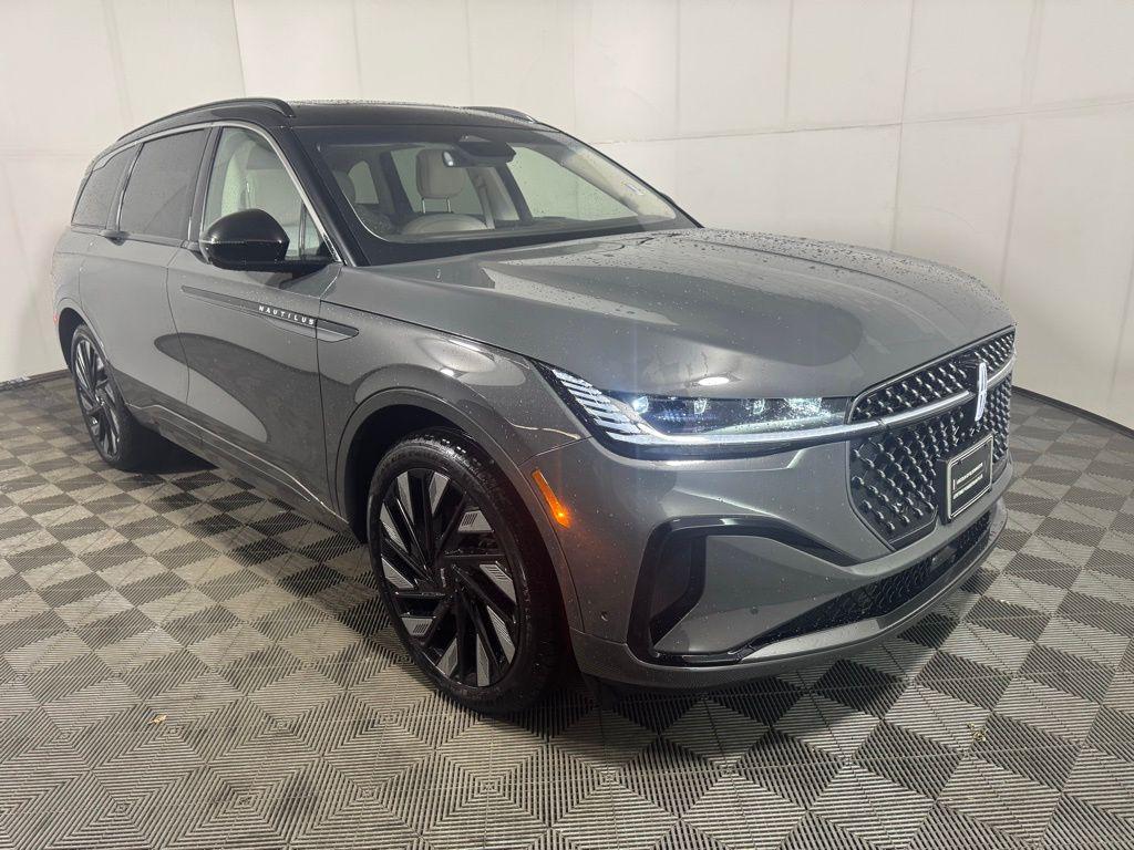new 2024 Lincoln Nautilus car, priced at $67,991