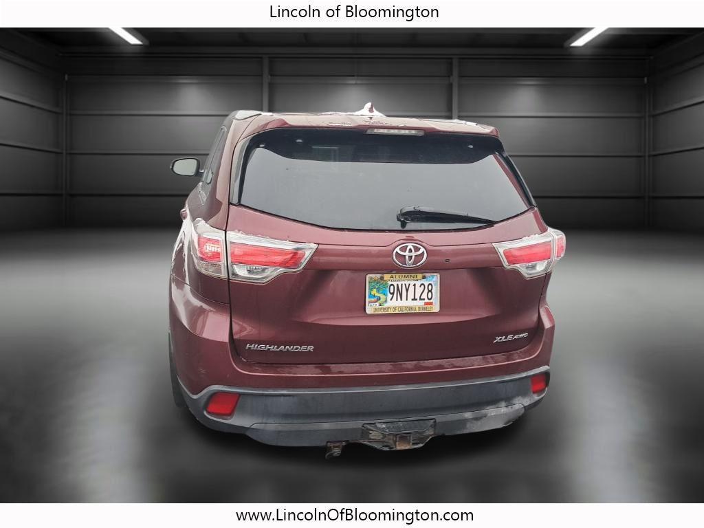 used 2015 Toyota Highlander car, priced at $19,899