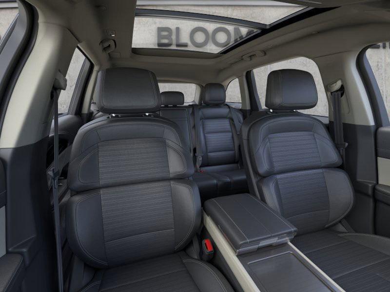 new 2025 Lincoln Nautilus car, priced at $67,181