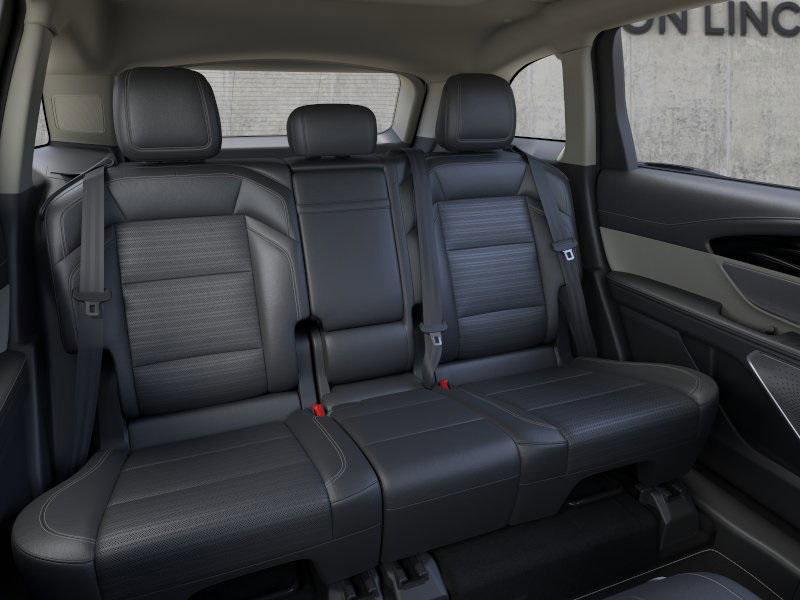 new 2025 Lincoln Nautilus car, priced at $67,181