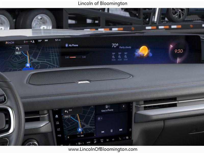 new 2025 Lincoln Navigator car, priced at $101,802