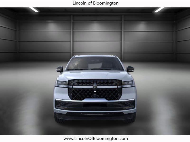 new 2025 Lincoln Navigator car, priced at $101,802