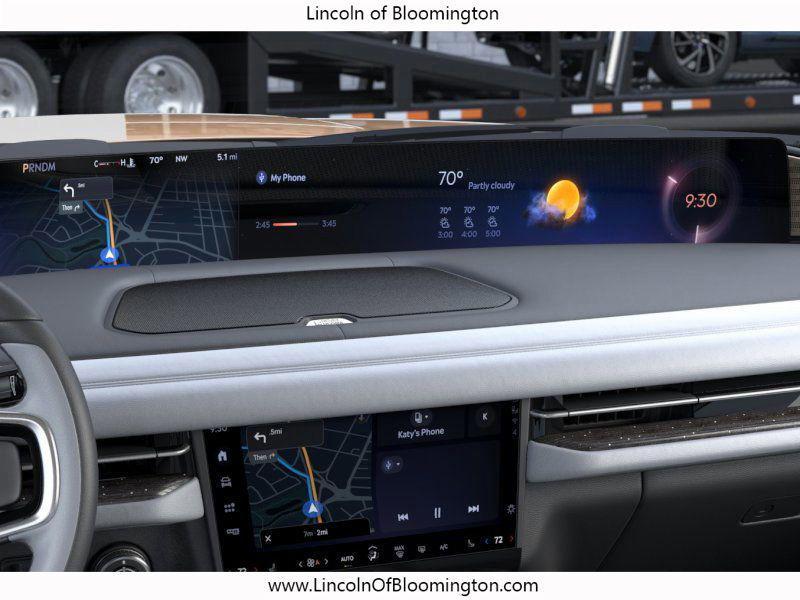 new 2025 Lincoln Navigator car, priced at $124,335