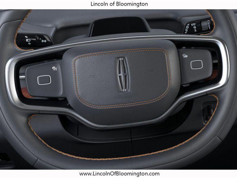 new 2025 Lincoln Navigator car, priced at $123,835