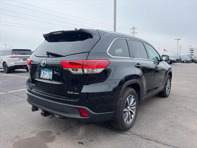 used 2019 Toyota Highlander car, priced at $25,899