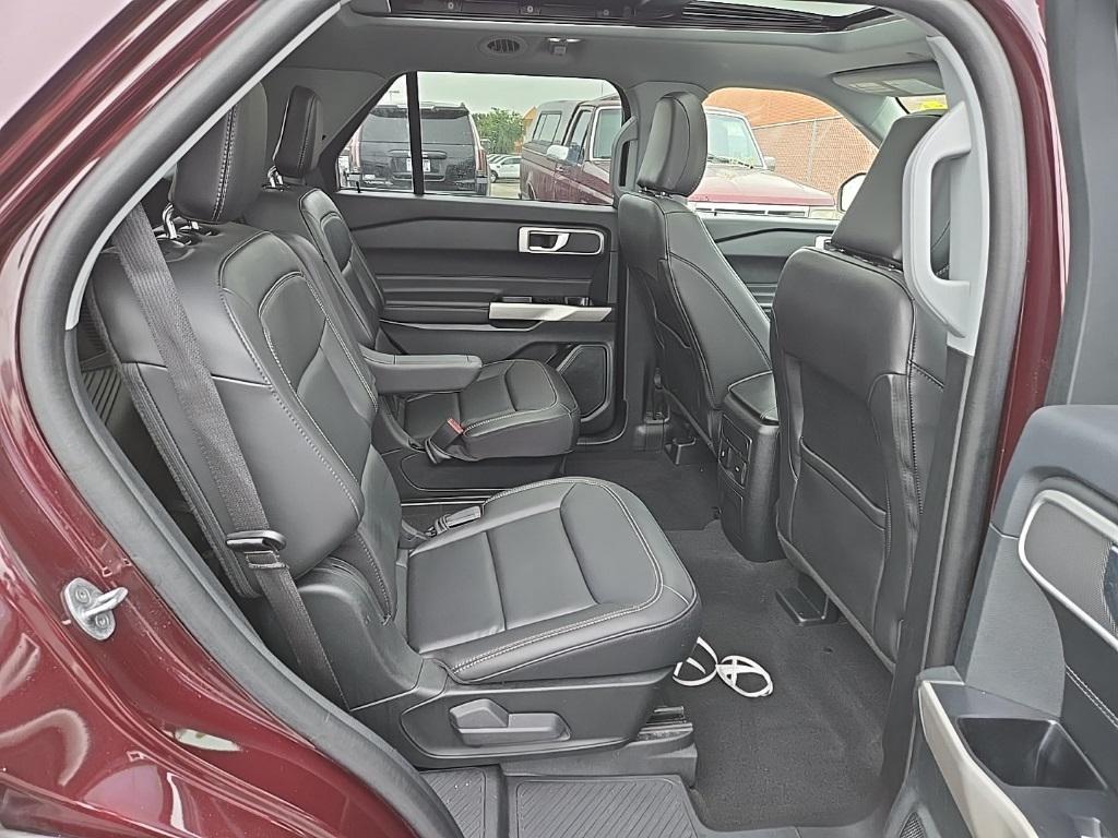 used 2023 Ford Explorer car, priced at $36,762