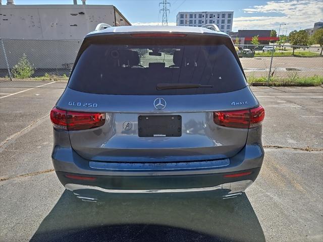 used 2021 Mercedes-Benz GLB 250 car, priced at $26,201