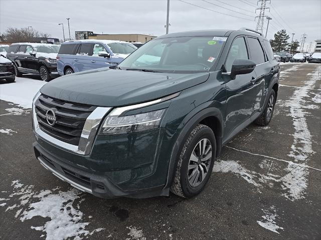 used 2023 Nissan Pathfinder car, priced at $35,166