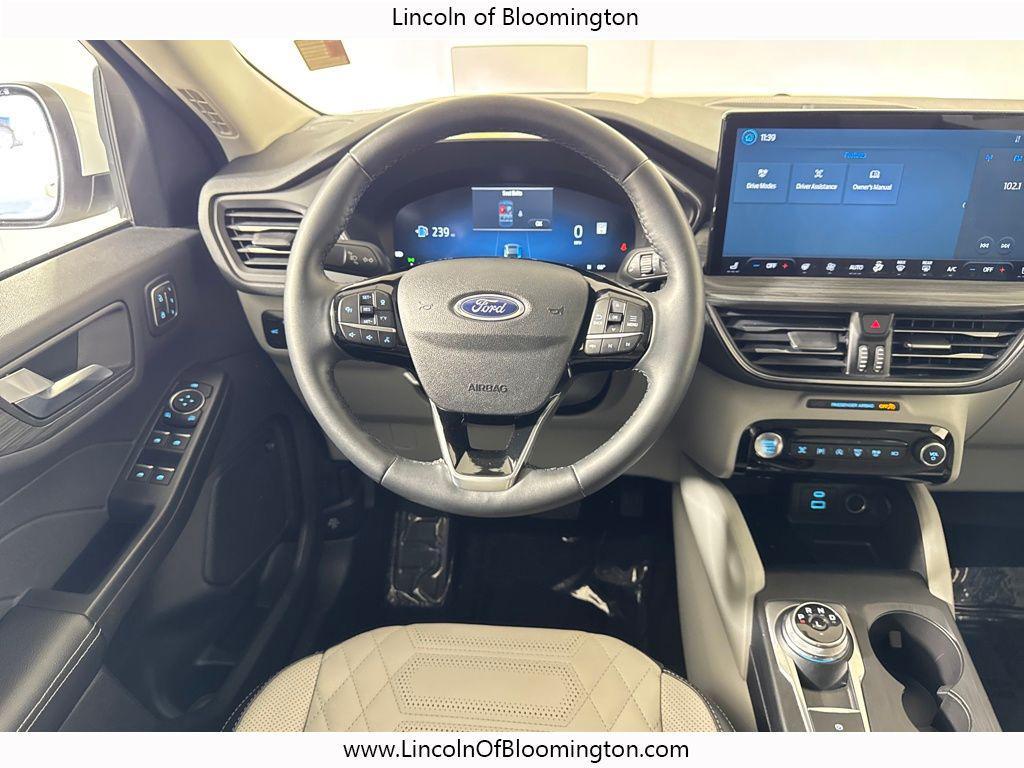 used 2023 Ford Escape car, priced at $30,430