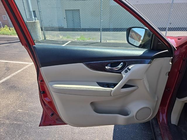 used 2016 Nissan Rogue car, priced at $15,983