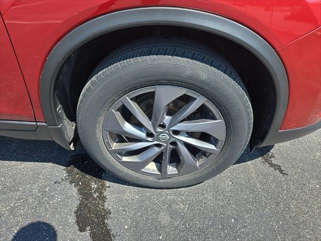 used 2016 Nissan Rogue car, priced at $15,983