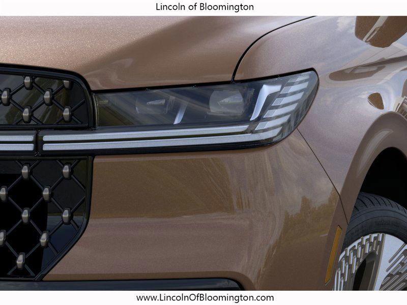 new 2025 Lincoln Navigator car, priced at $124,335