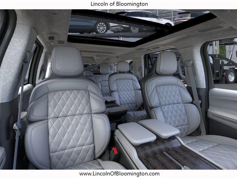 new 2025 Lincoln Navigator car, priced at $124,335