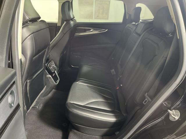 used 2022 Lincoln Nautilus car, priced at $37,268