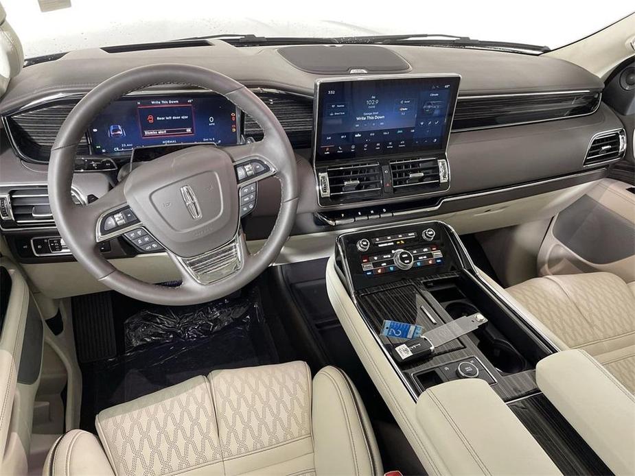 new 2024 Lincoln Navigator car, priced at $111,270