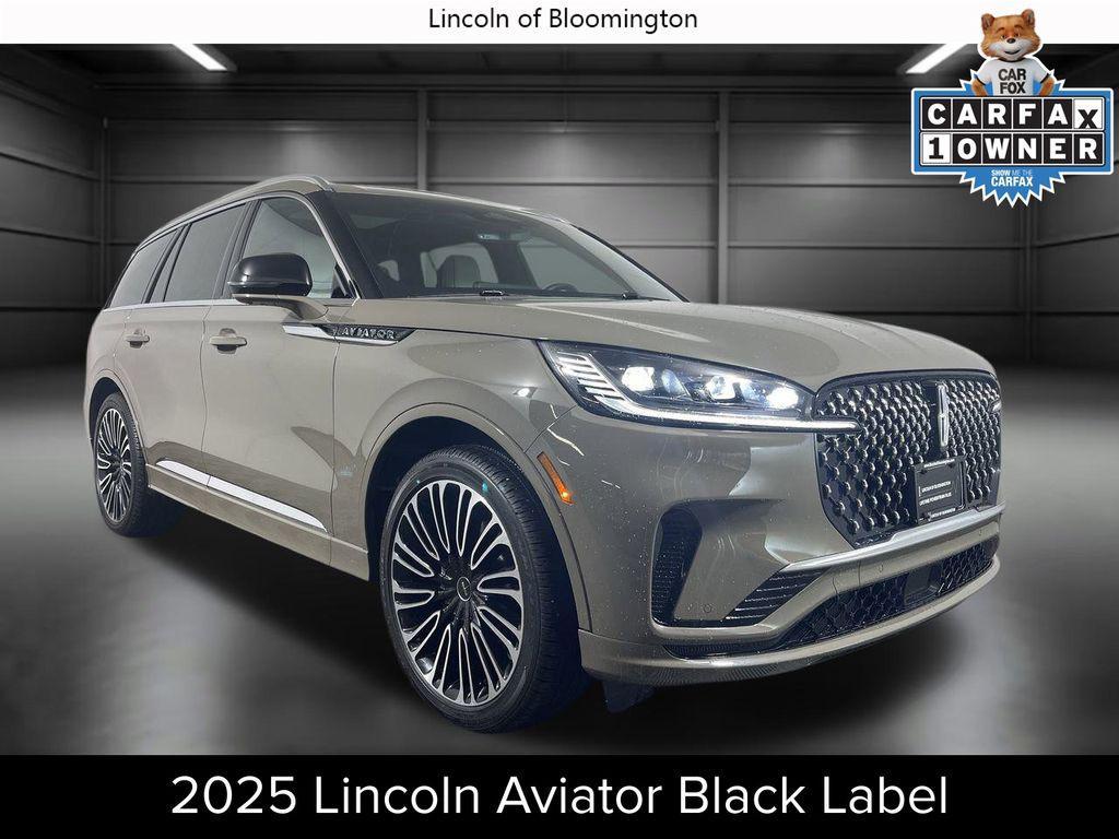 used 2025 Lincoln Aviator car, priced at $76,401