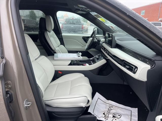 used 2025 Lincoln Aviator car, priced at $77,990