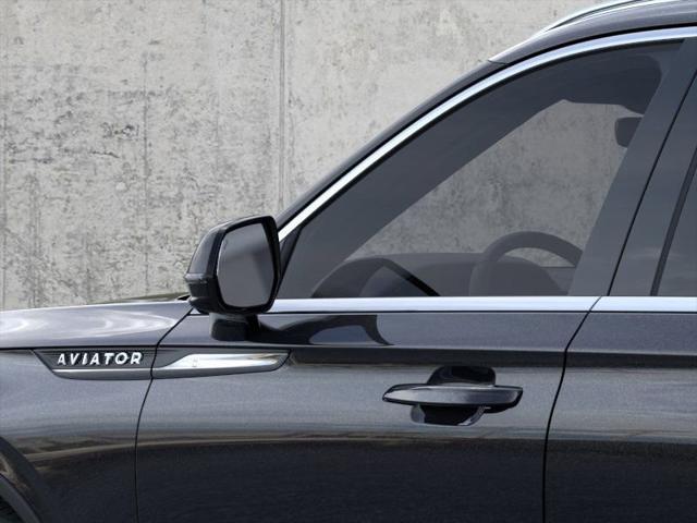 new 2025 Lincoln Aviator car, priced at $67,575