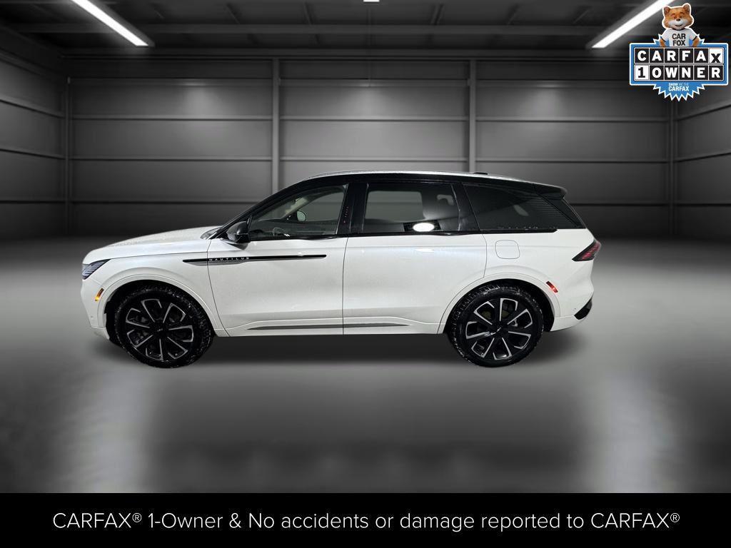 used 2024 Lincoln Nautilus car, priced at $47,998