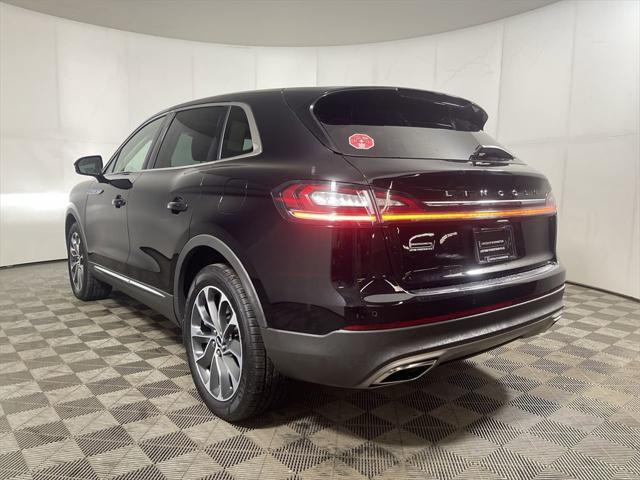 used 2022 Lincoln Nautilus car, priced at $37,104