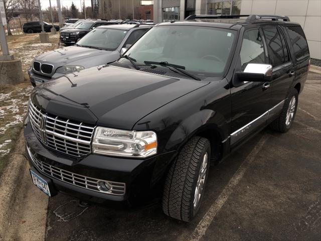 used 2013 Lincoln Navigator car, priced at $12,000