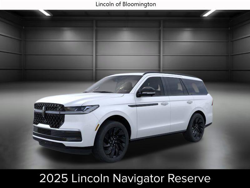 new 2025 Lincoln Navigator car, priced at $104,749