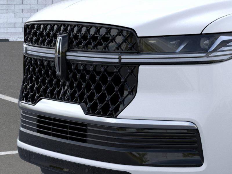 new 2025 Lincoln Navigator car, priced at $107,435