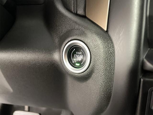 used 2021 Chevrolet Silverado 1500 car, priced at $45,991