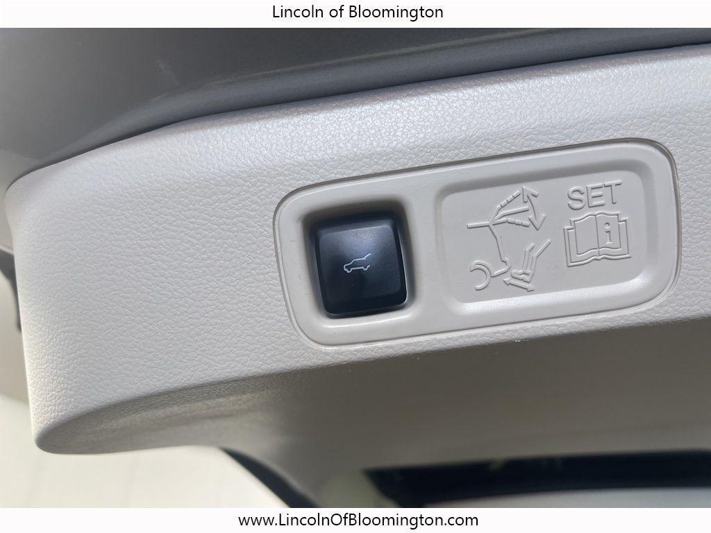 used 2022 Lincoln Navigator car, priced at $63,778