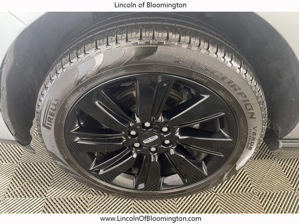 used 2022 Lincoln Navigator car, priced at $63,778