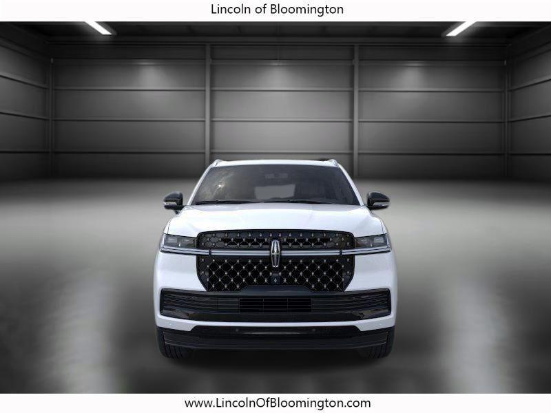 new 2025 Lincoln Navigator car, priced at $123,085
