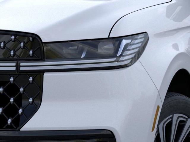 new 2025 Lincoln Navigator car, priced at $119,240