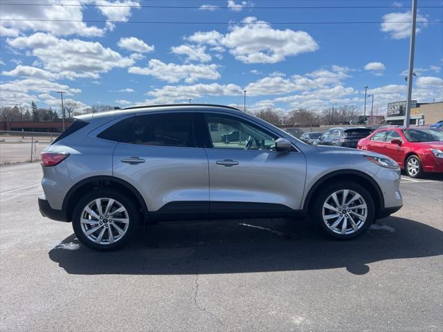 used 2022 Ford Escape car, priced at $25,991