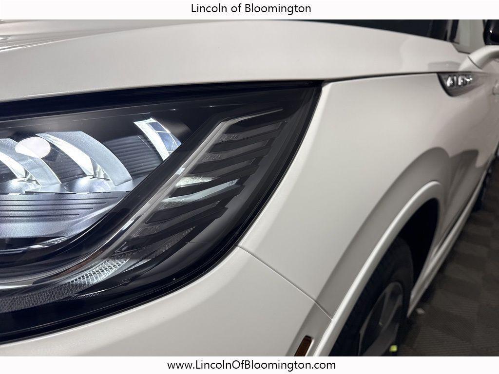 new 2025 Lincoln Aviator car, priced at $68,390
