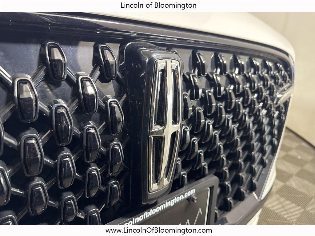 new 2025 Lincoln Aviator car, priced at $68,390