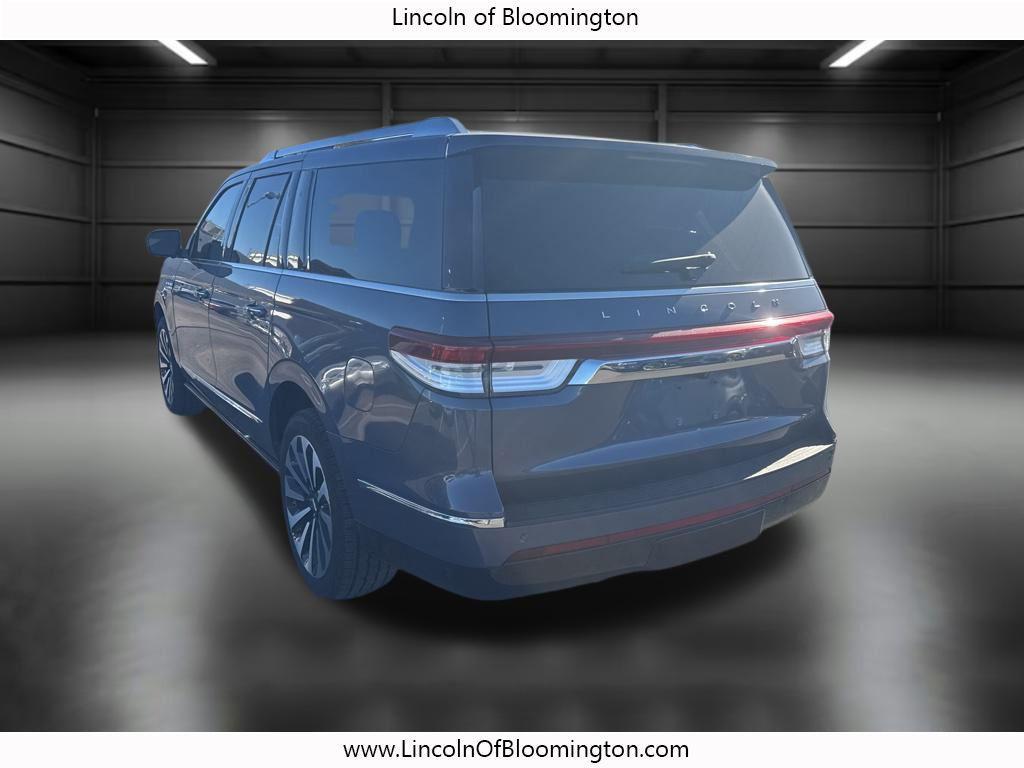 used 2022 Lincoln Navigator car, priced at $59,451